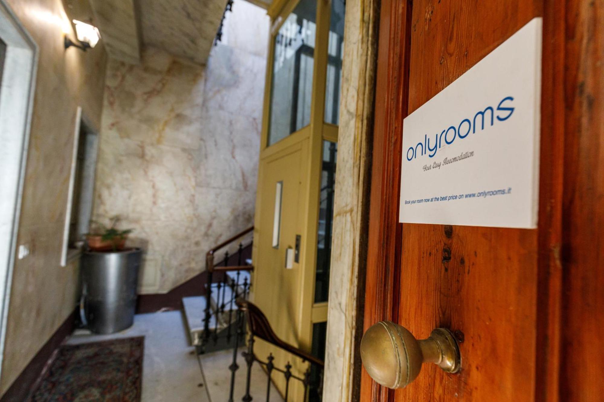 Onlyrooms III - Recommended For Under 30S Cagliari Exterior photo